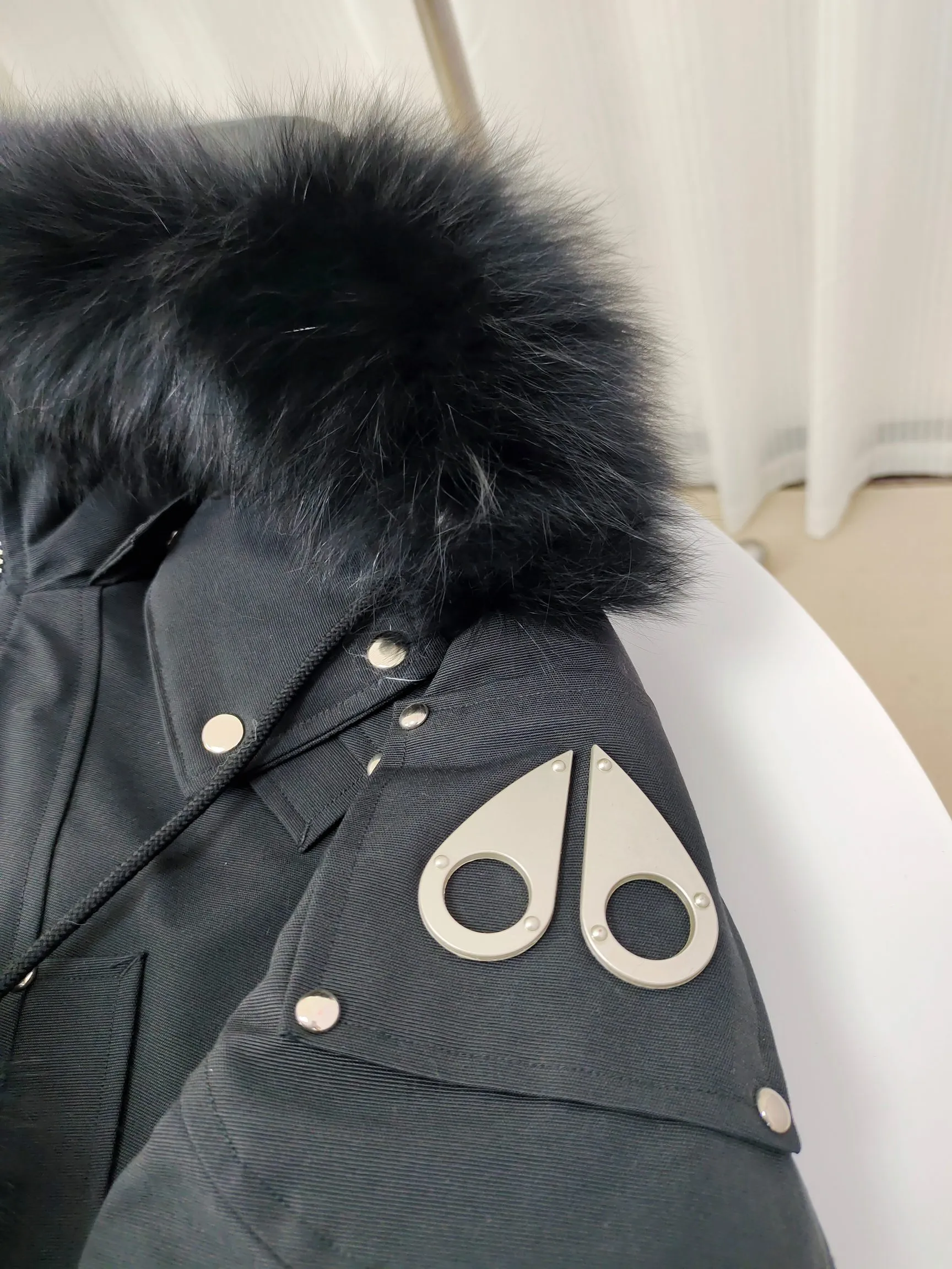 （ ） 03 Moose Knuckles ， ins 、 、 。 ， ， ！ ， ， ， Sizes: XS XL